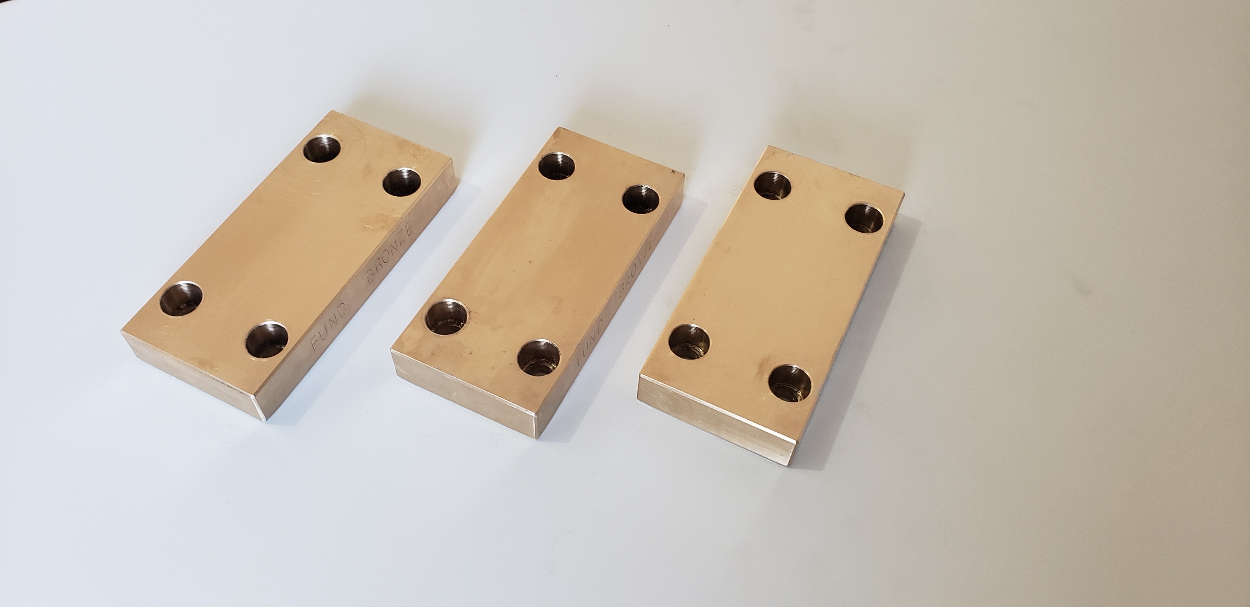 Placas com Furação